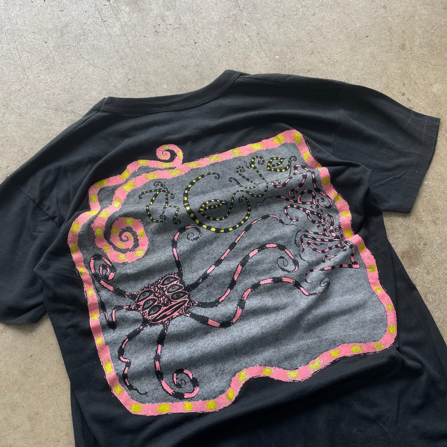 The Cure 1989 Lullaby Band T-shirt (Very Rare) Size XL