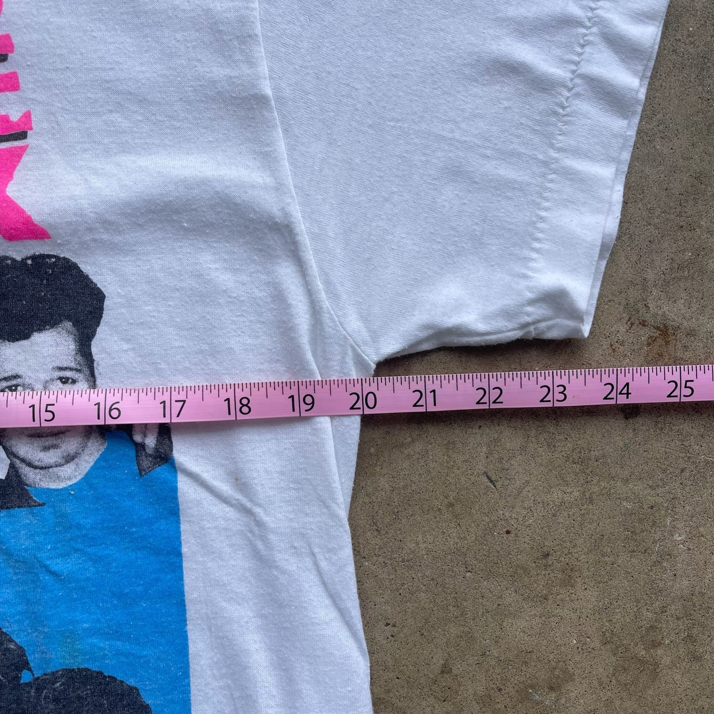 New Kids on the Block World Tour 1990 t-shirt Size L-XL