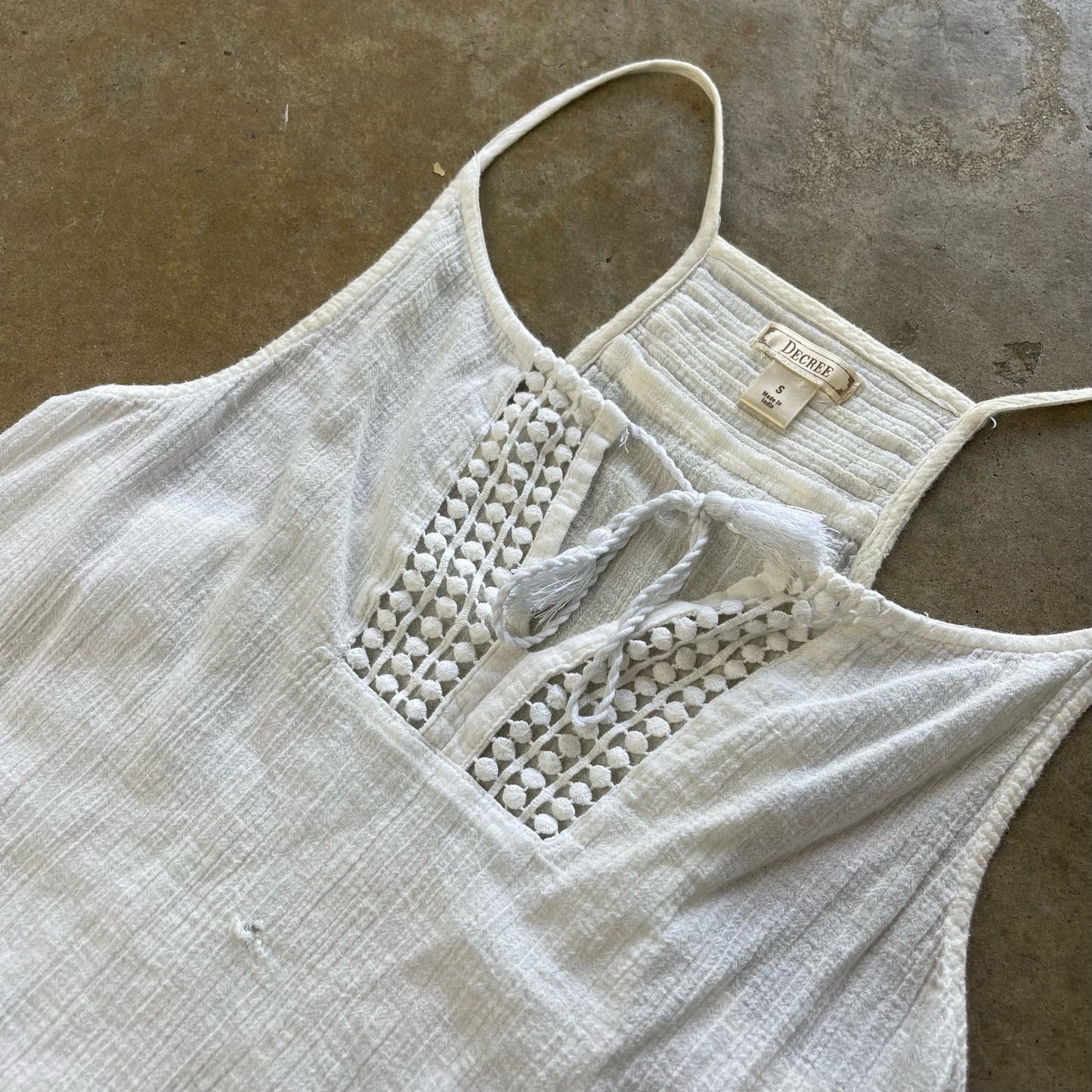 Decree Country Style White Blouse