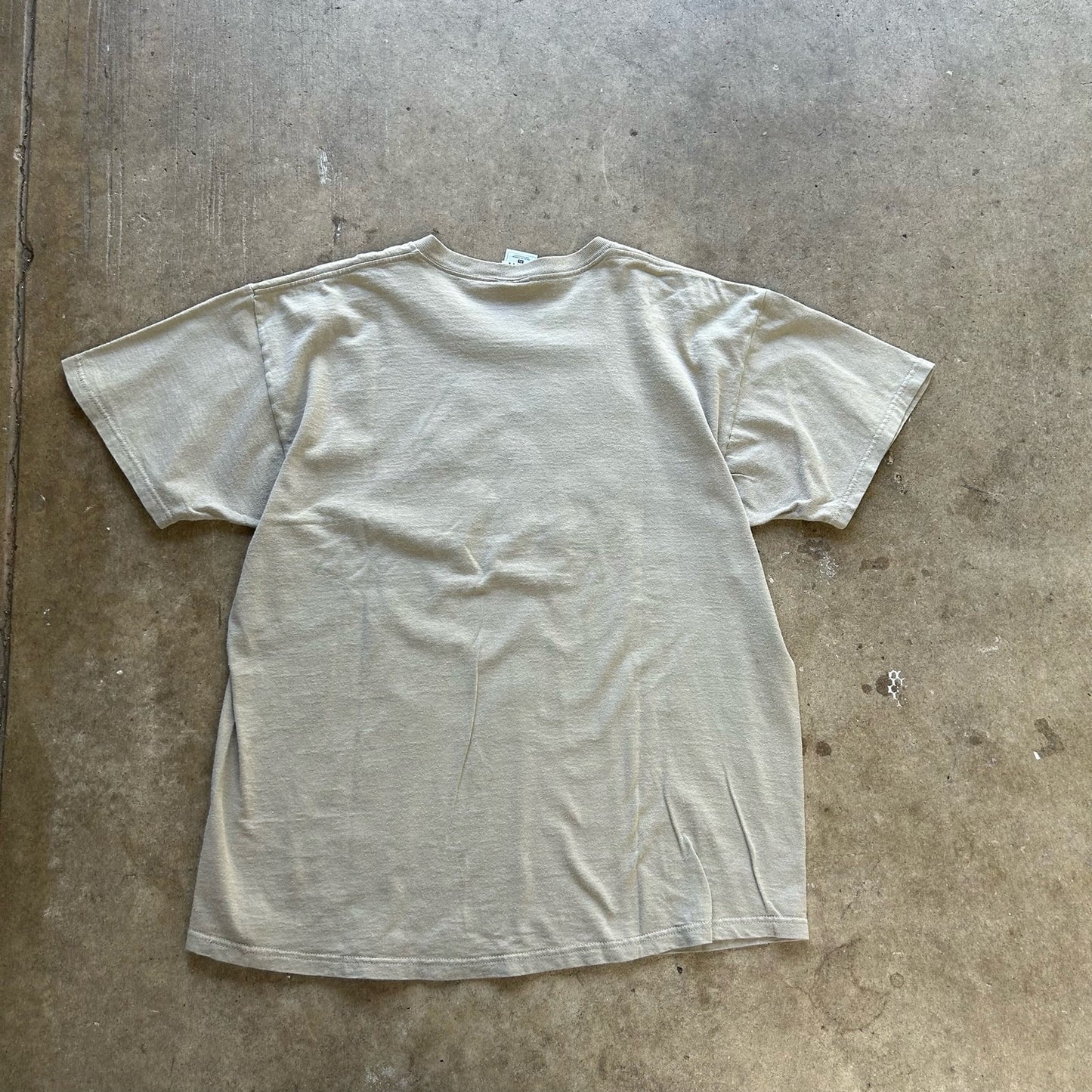 Fruit of the loom Aruba embroidered t shirt size XL