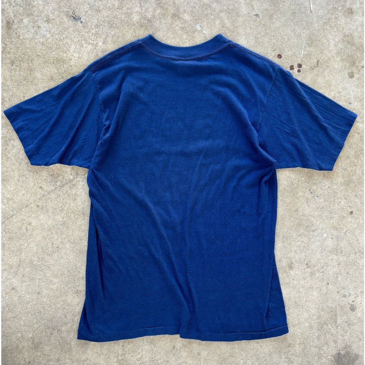 Vintage 1981 Crested Bute Short Sleeved Graphic t-shirt Size XL fits Large