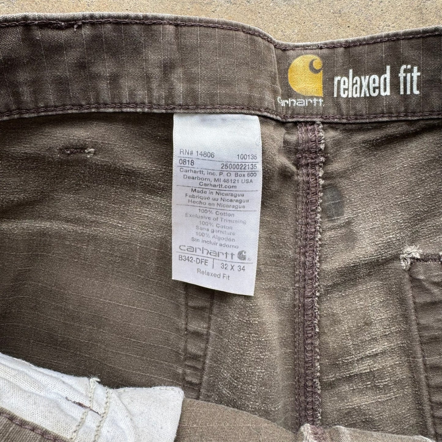 Carhartt brown cargo double knee pants size 32x34