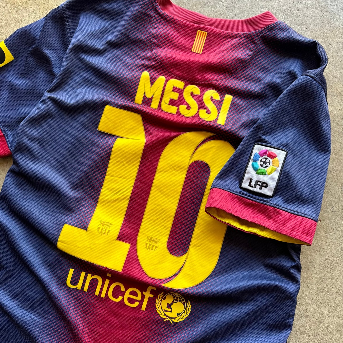 FC Barcelona Spain 2012/2013 Home FOOTBALL SHIRT SOCCER Nike #10 Messi