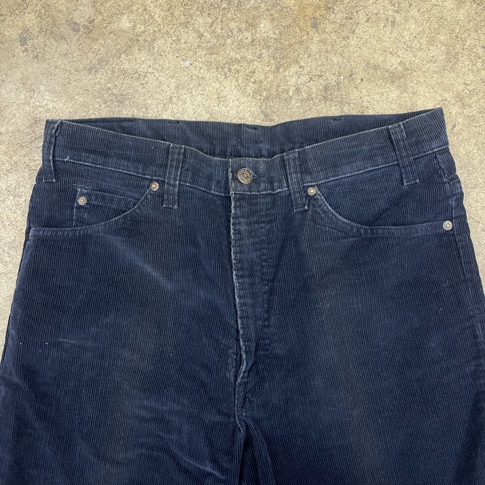 Vintage 90s Men's Levi's Navy Blue Corduroy Pants Size 34x32