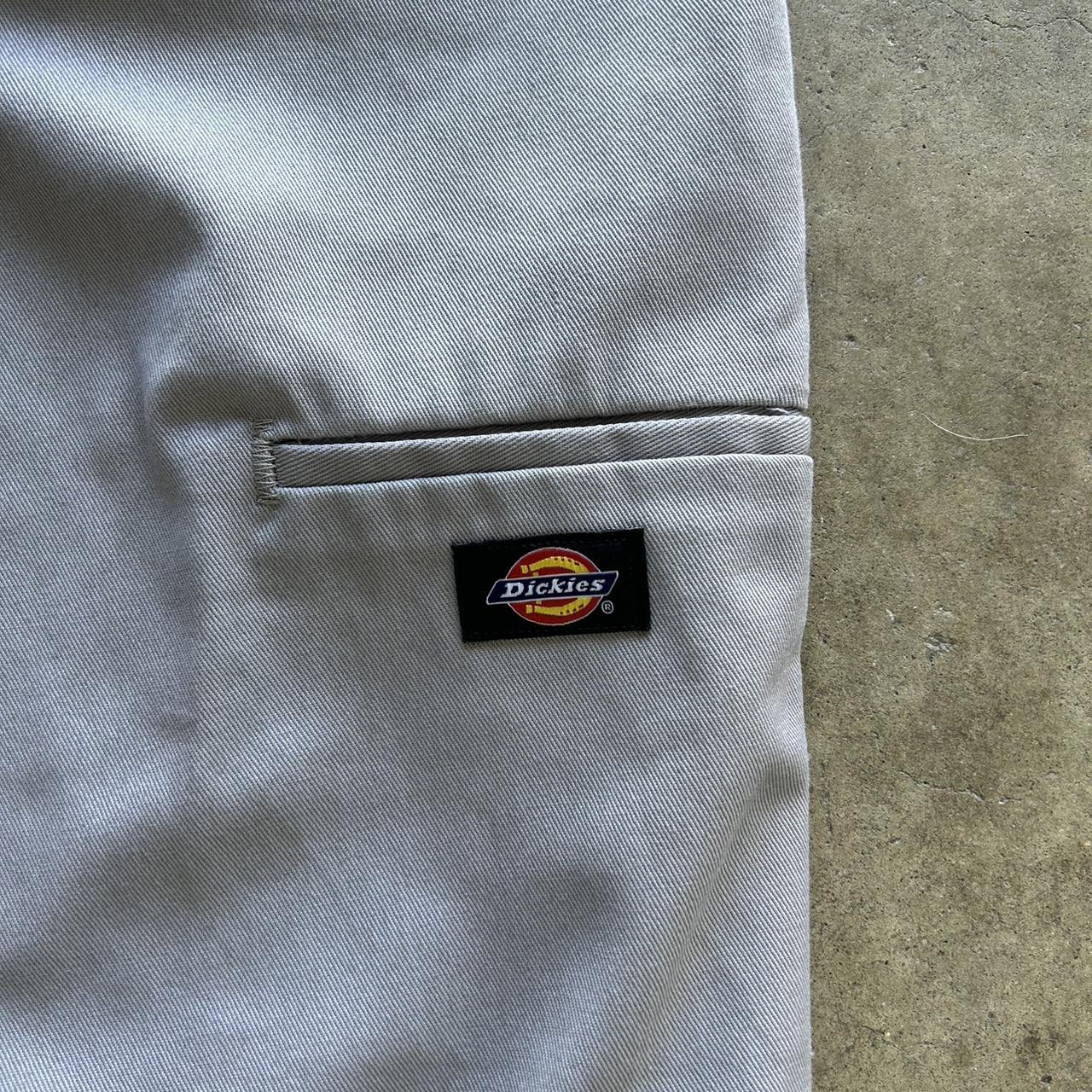 Vintage Dickies chino shorts size 32