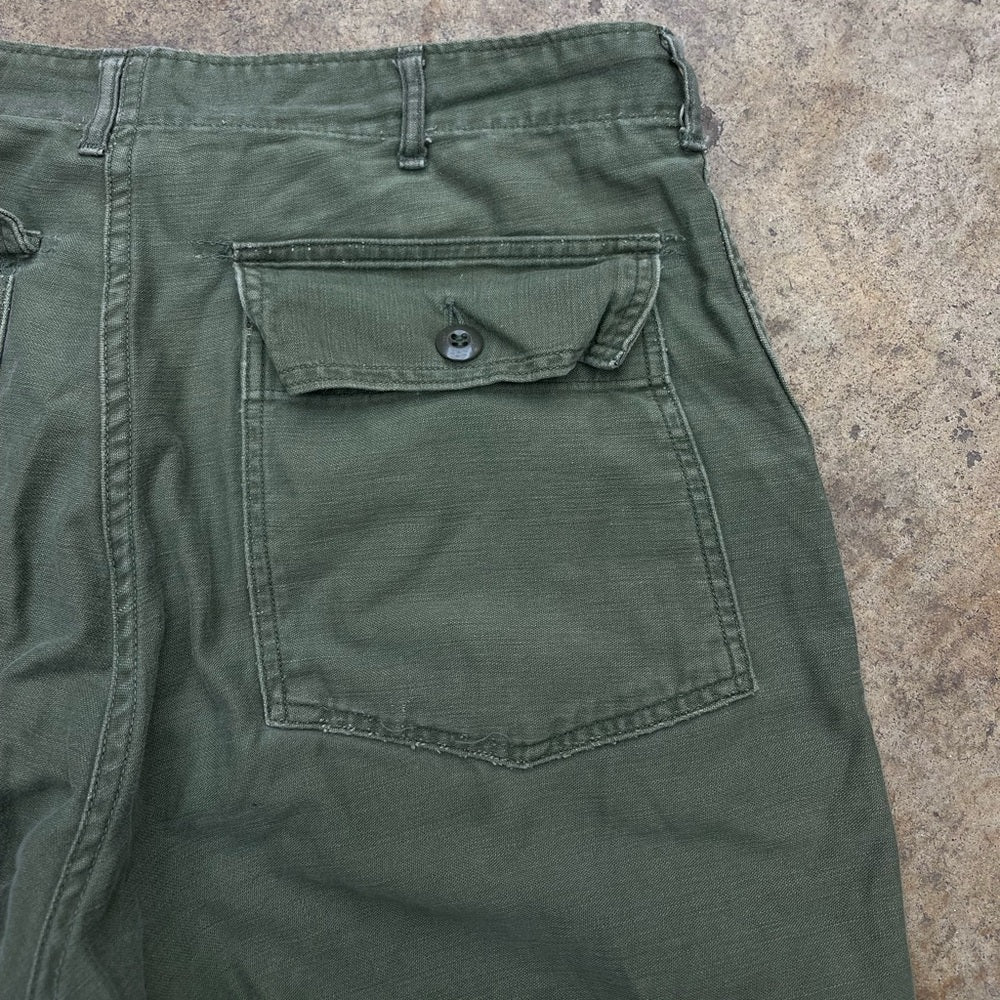 Men's Vintage 1973 Sateen OG-107 olive green Military pants 36x31