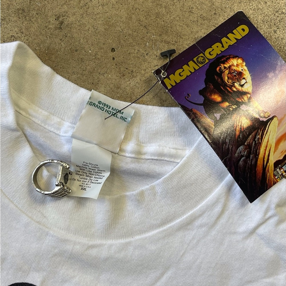 1993 MGM Grand T-shirt NWT