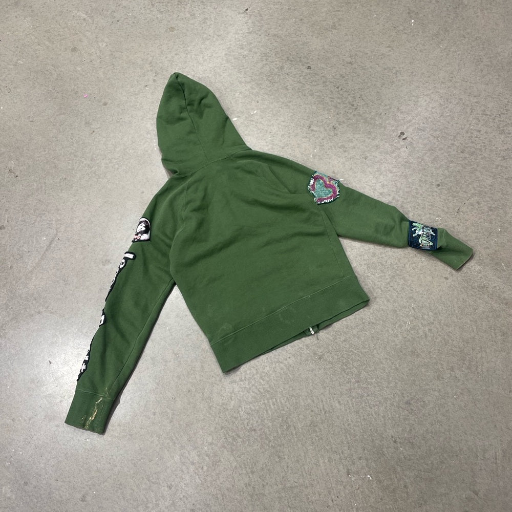 Vintage green hoodie with some awesome Vintage Band patches size youth Medium