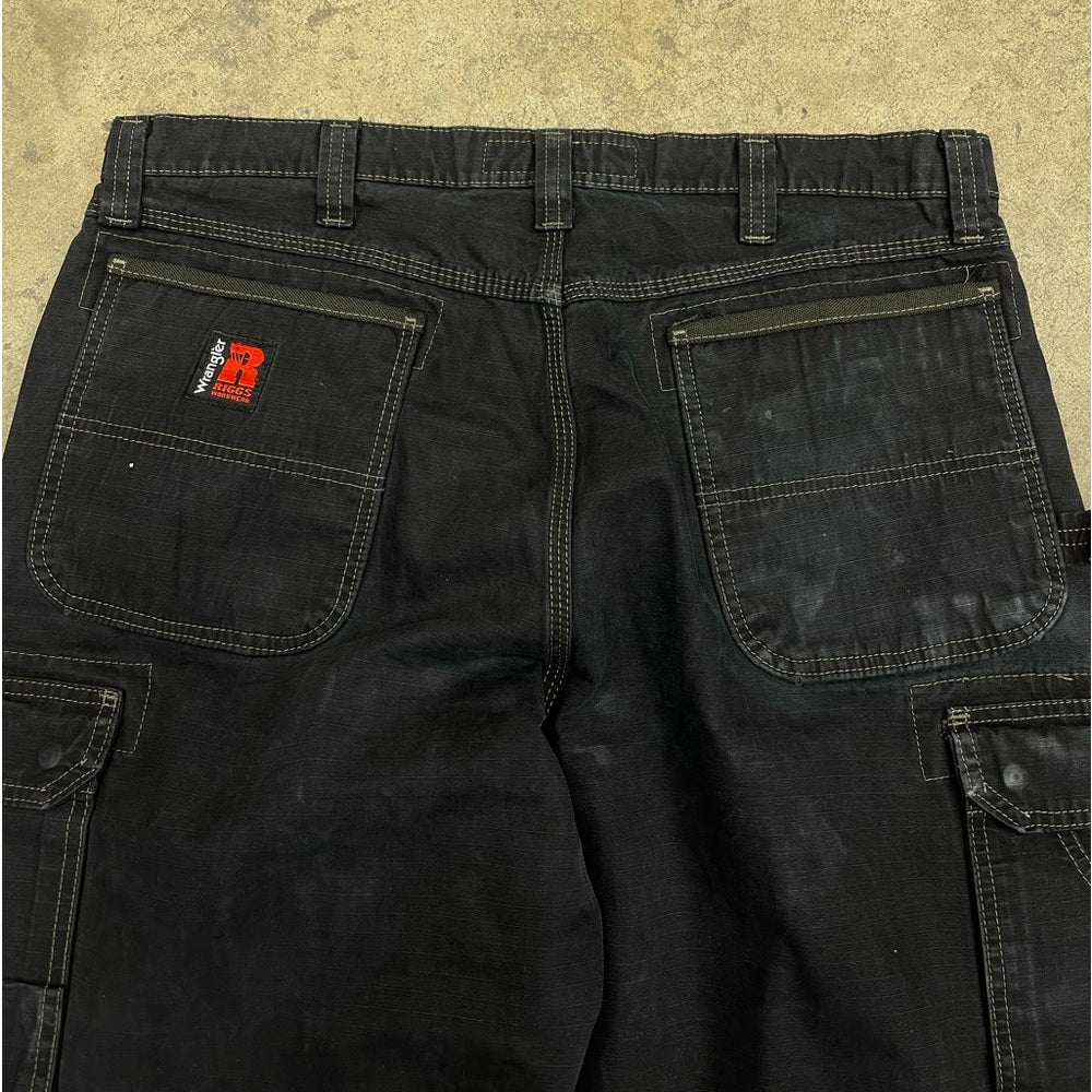 Men’s Vintage Wrangler Riggs cargo double knee size 36x34