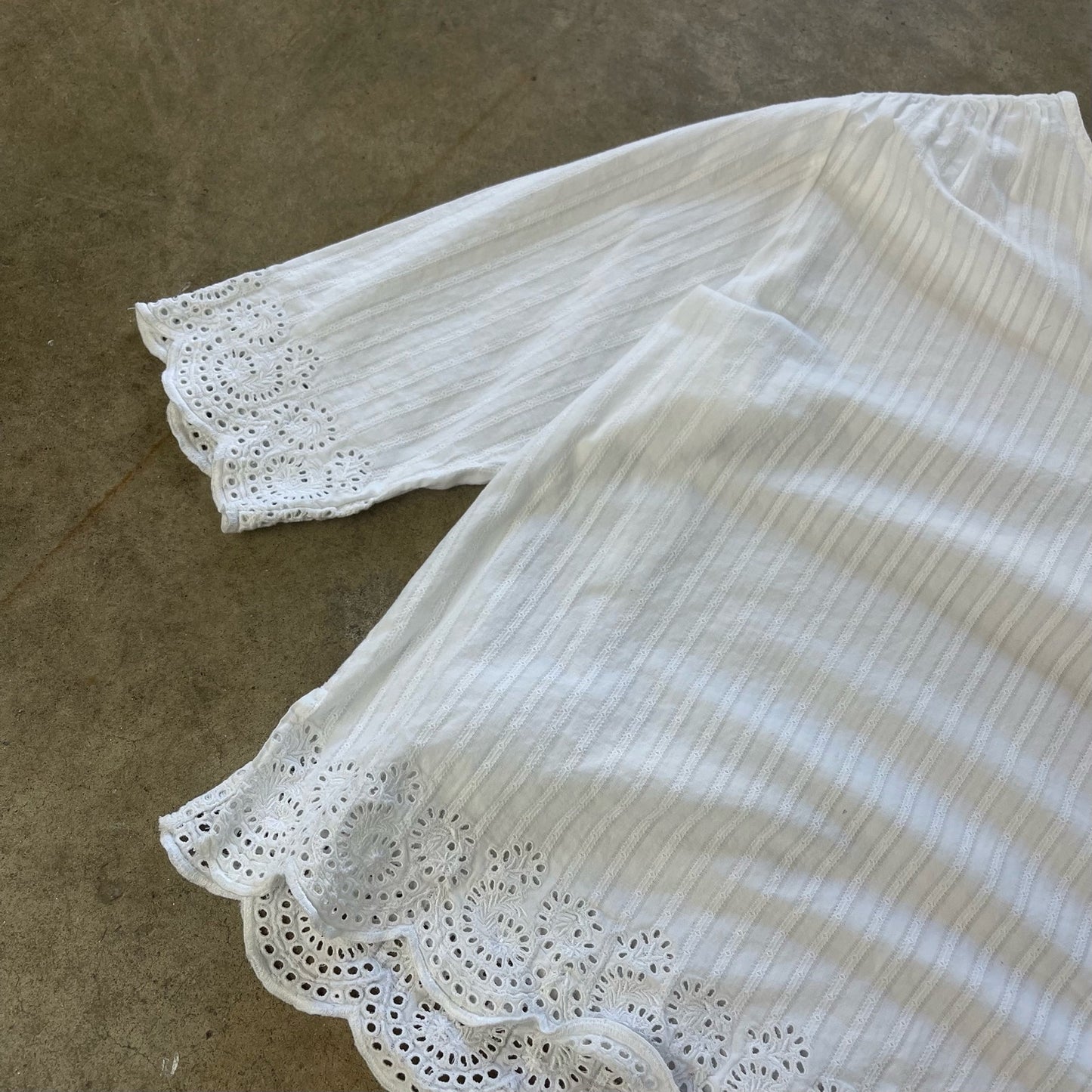 White Cathy Daniels Women’s 100% Cotton White Blouse With Lace Neck Design