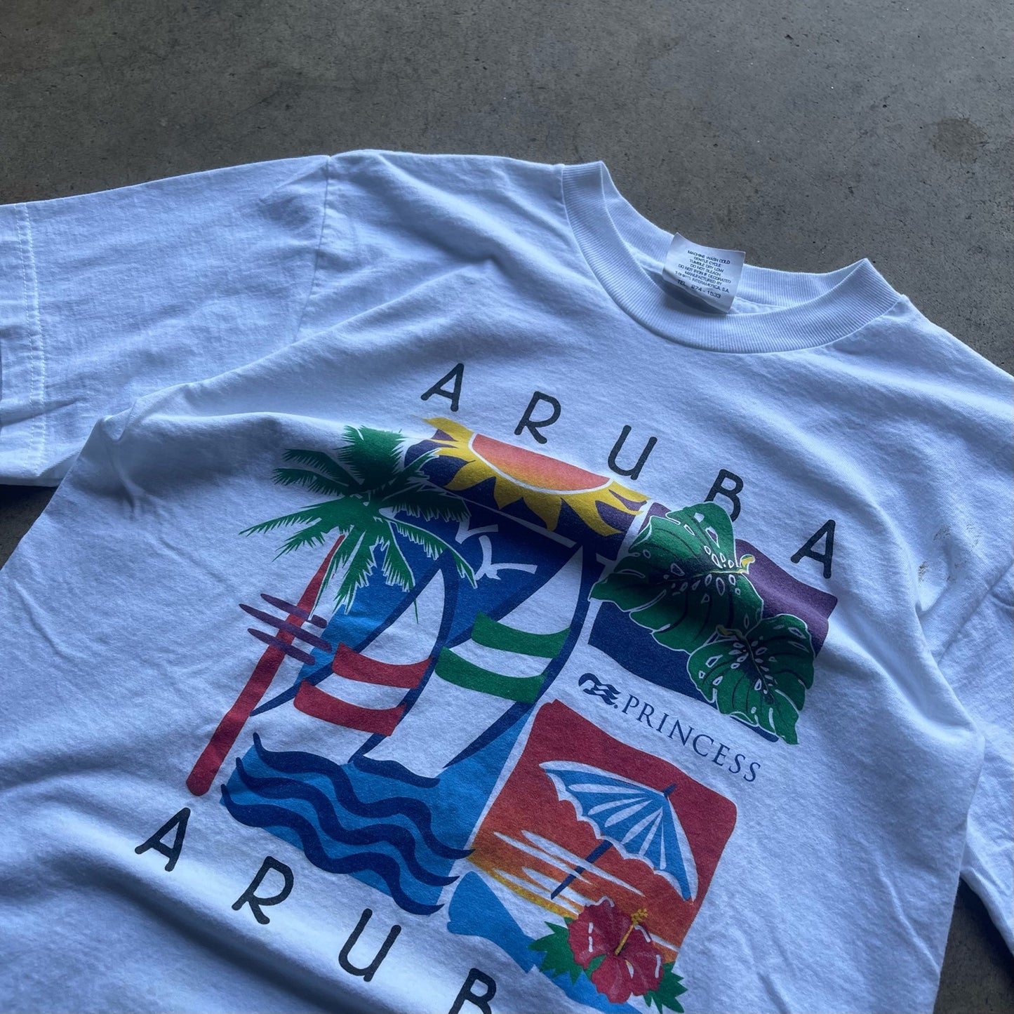 Princess Aruba Vacation 90s Graphic Tee