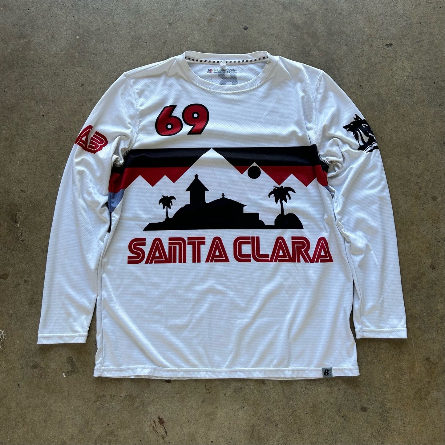 Lightweight dry fit Santa Clara jersey style shirt Size Large