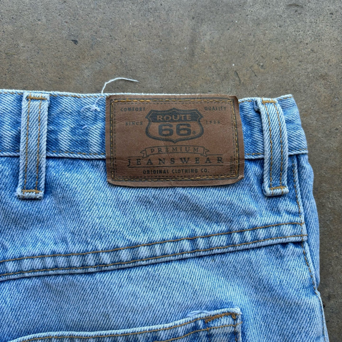 Men's Vintage Light Wash Route 66 Jeans Size 38x34