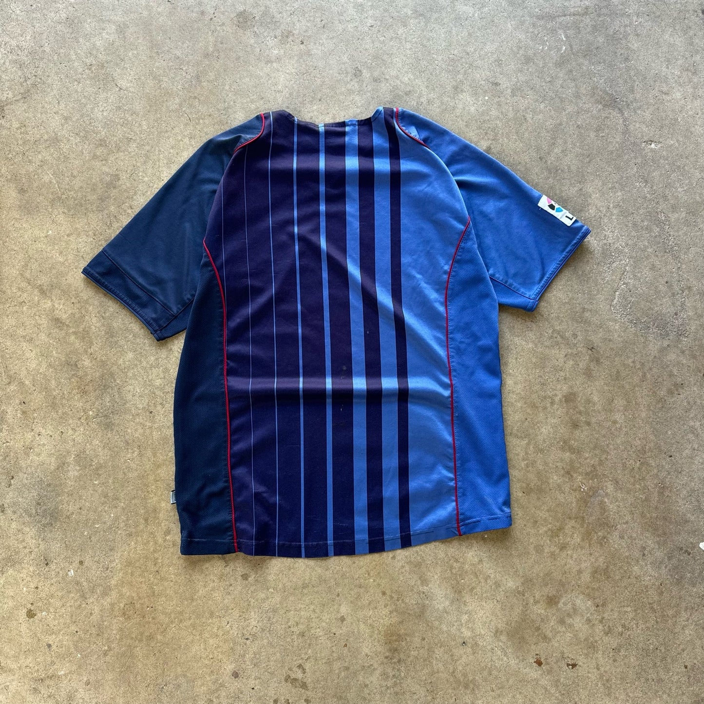 Y2K FC Barcelona soccer kit