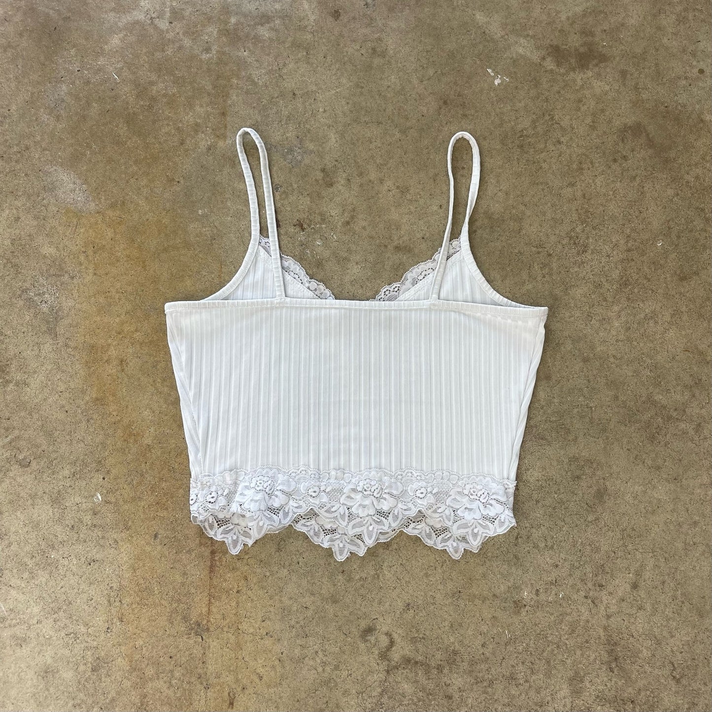 White Lace Crop-Top