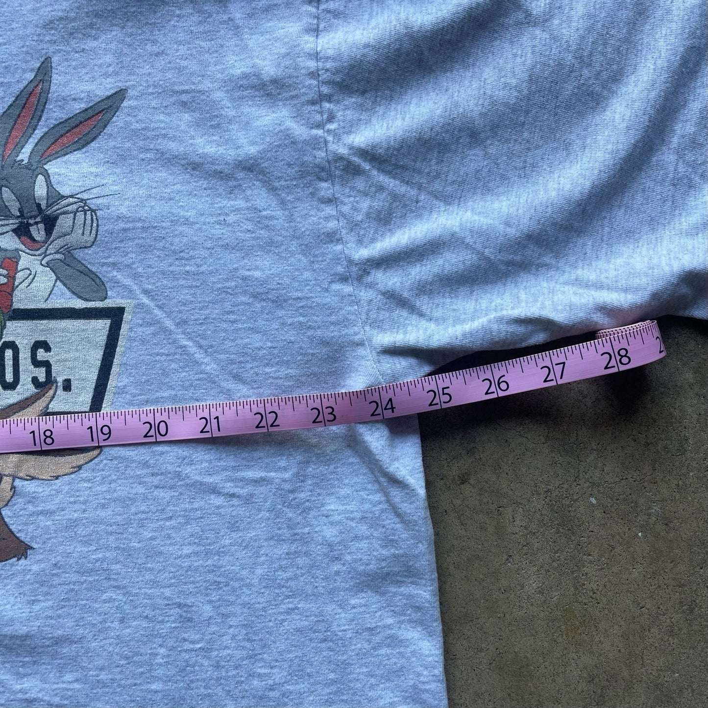 Vintage 1999 Property of Warner Bros Looney Tunes T Shirt Mens/Women's It Is Cropped