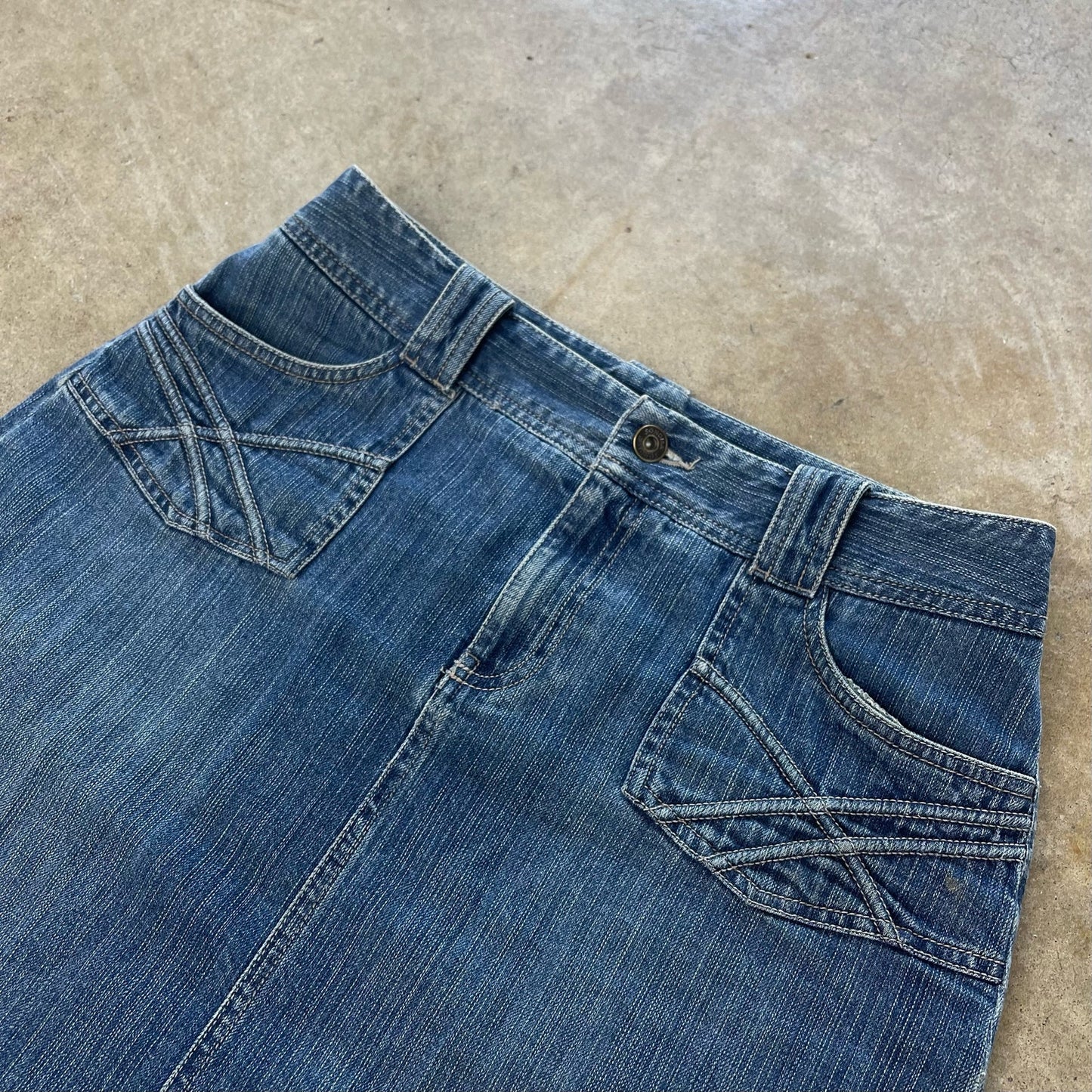 Sonoma Denim Skirt With a Great Washed Denim