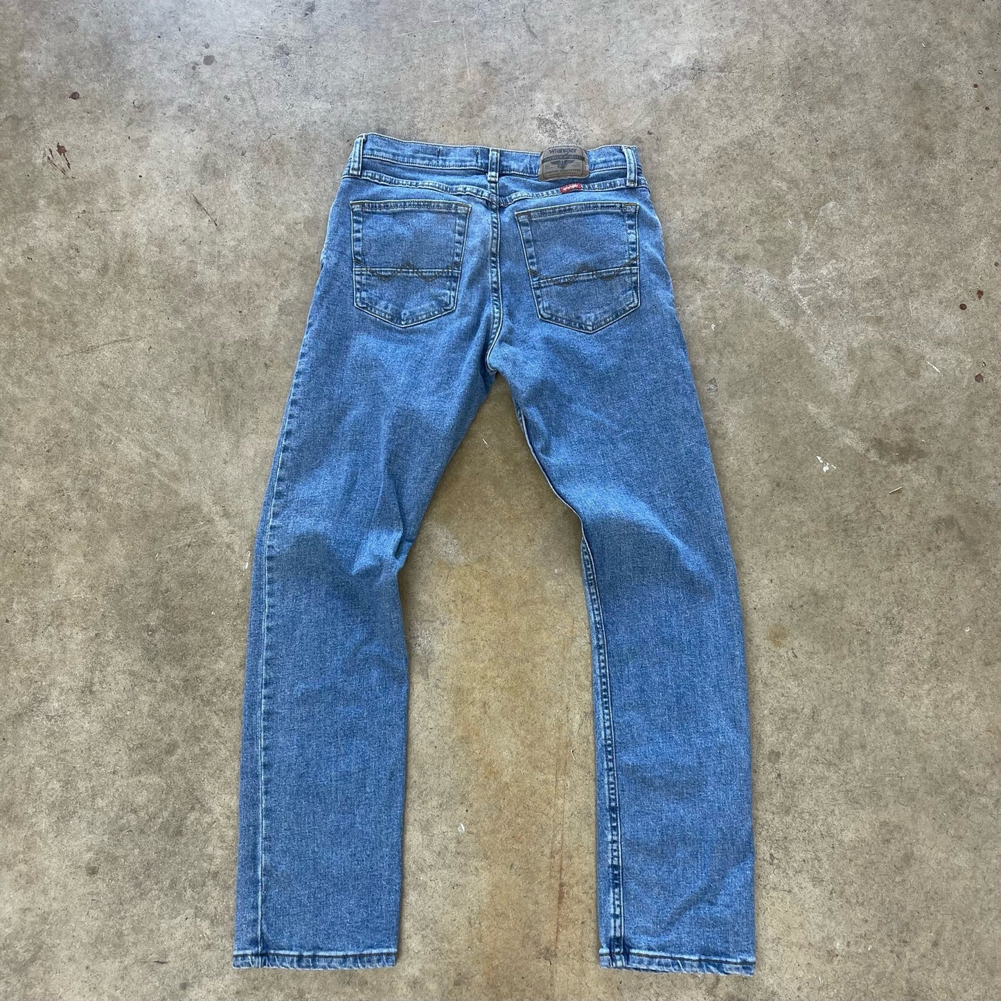 Wrangler Slim Fit Jeans With a Great Wash 29 x 30