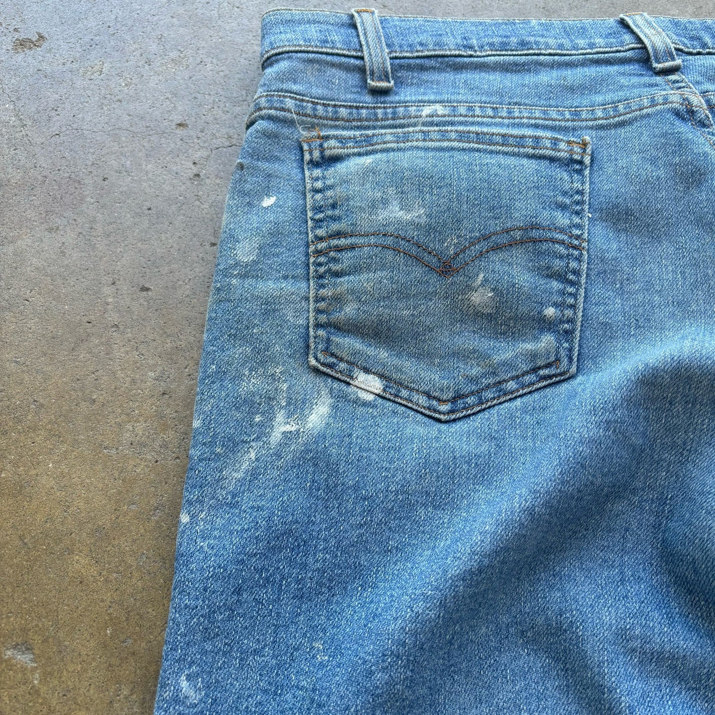 Vintage 90's Levi's 540 Paint splattered Jeans Size 36x29