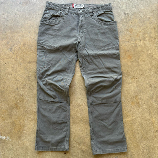 Mountain Khakis Double knee Outdoor pants Size 38x32