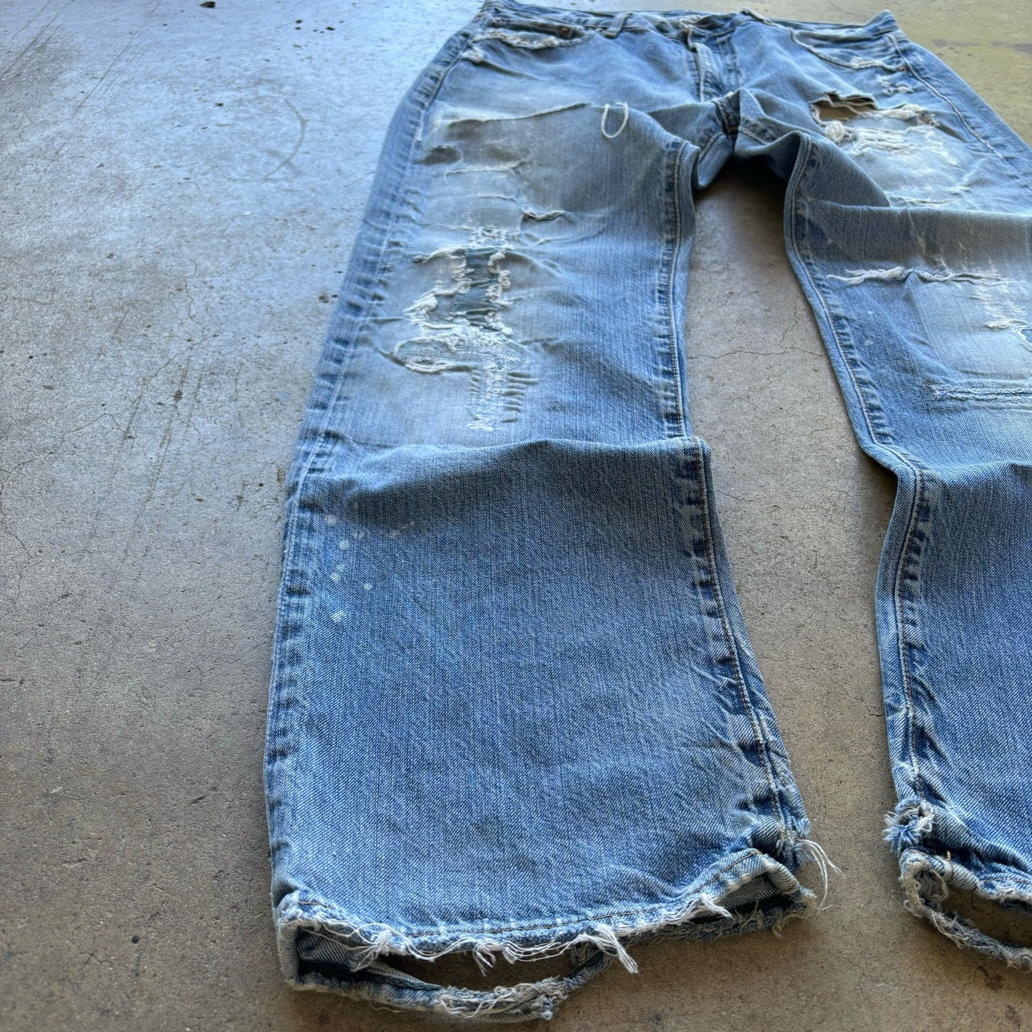 Vintage 90's Ralph Lauren Distressed light was jeans size 34x32