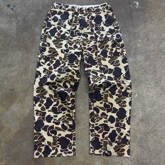 Men’s True Vintage Desert Camo chino Pants size Large