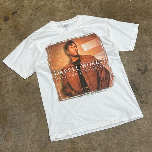 Men’s Y2K Darryl Worley “Have you forgotten” (9/11) t-shirt size Large