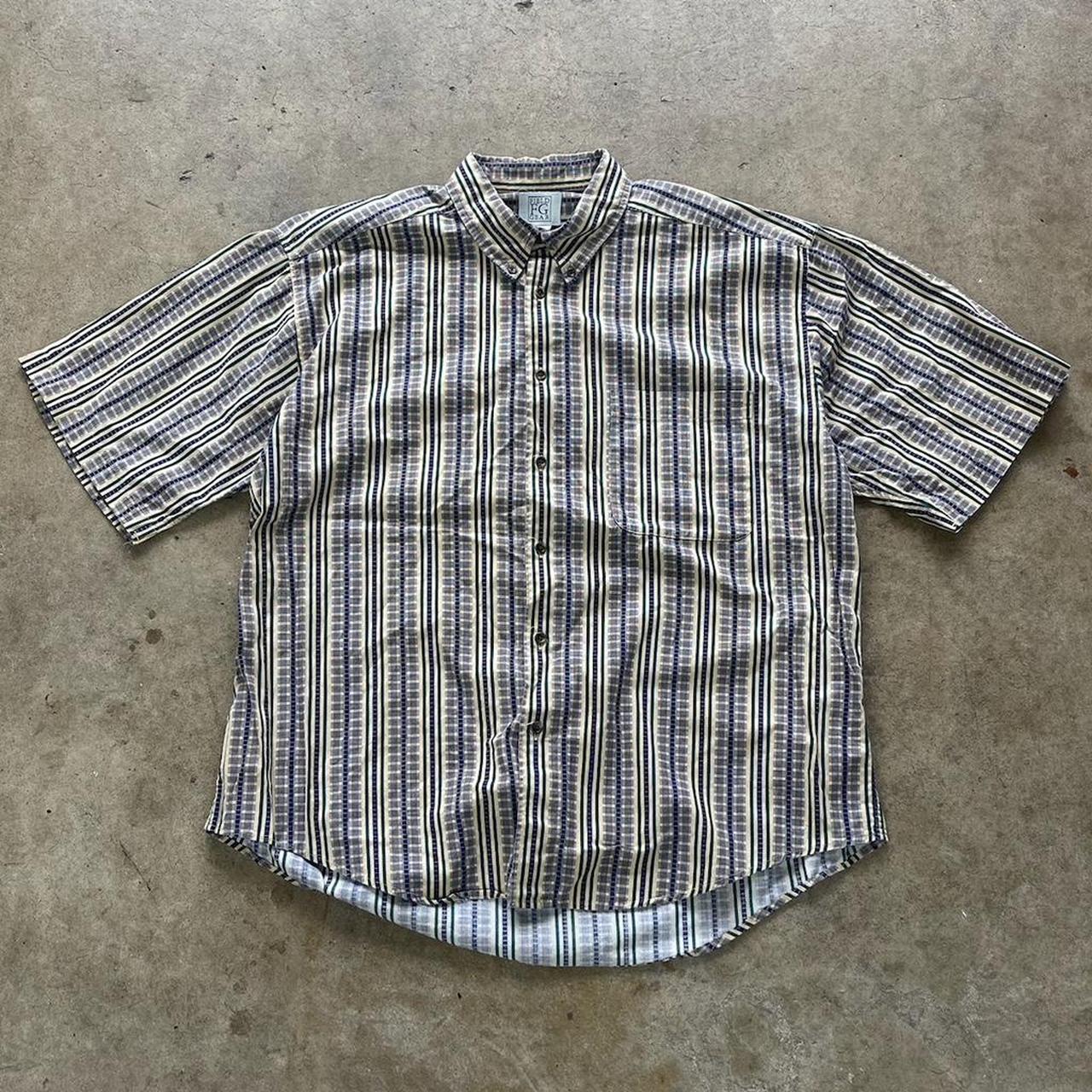 Men’s striped button up pocket shirt size Large