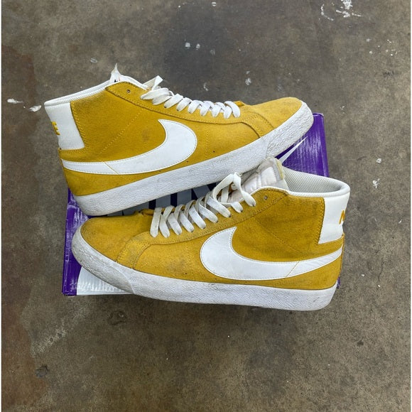 Men’s Nike SB Blazer mid yellow/white size 11