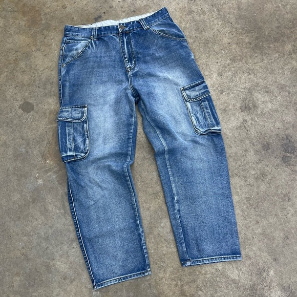 Men’s Vintage Faded Cargo Blue jeans Size 34