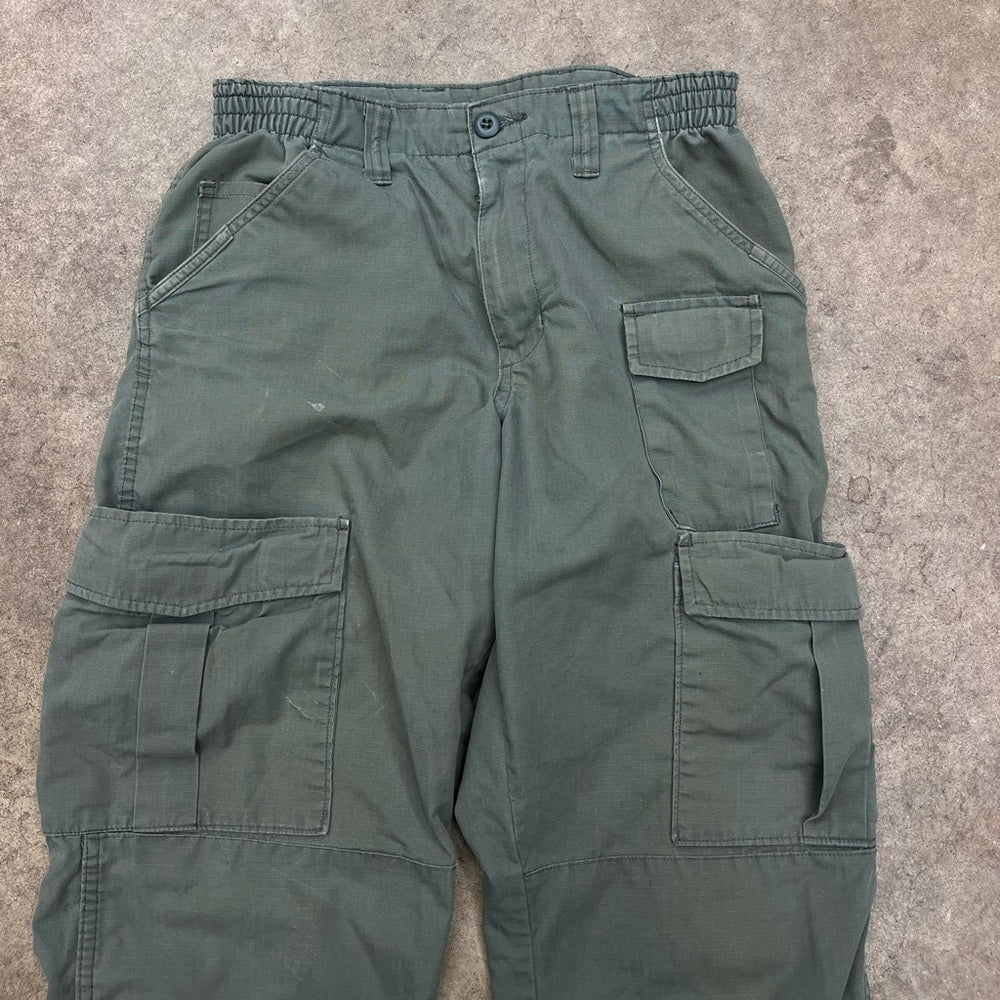 Men’s Y2K Propper olive green tactical cargo pants 32x34