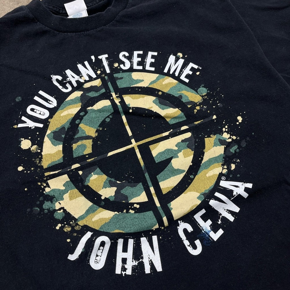 Men’s vintage John Cena “you can’t see me” tshirt size Large