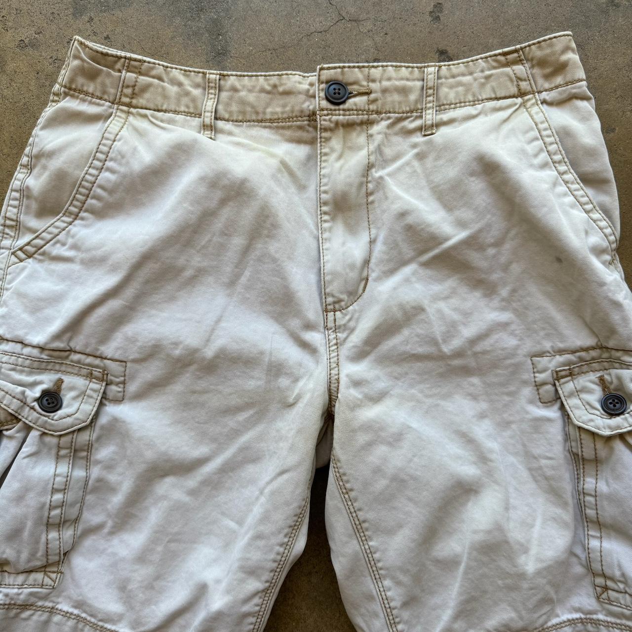 Arizona Jean co Super faded cream cargo shorts size 33