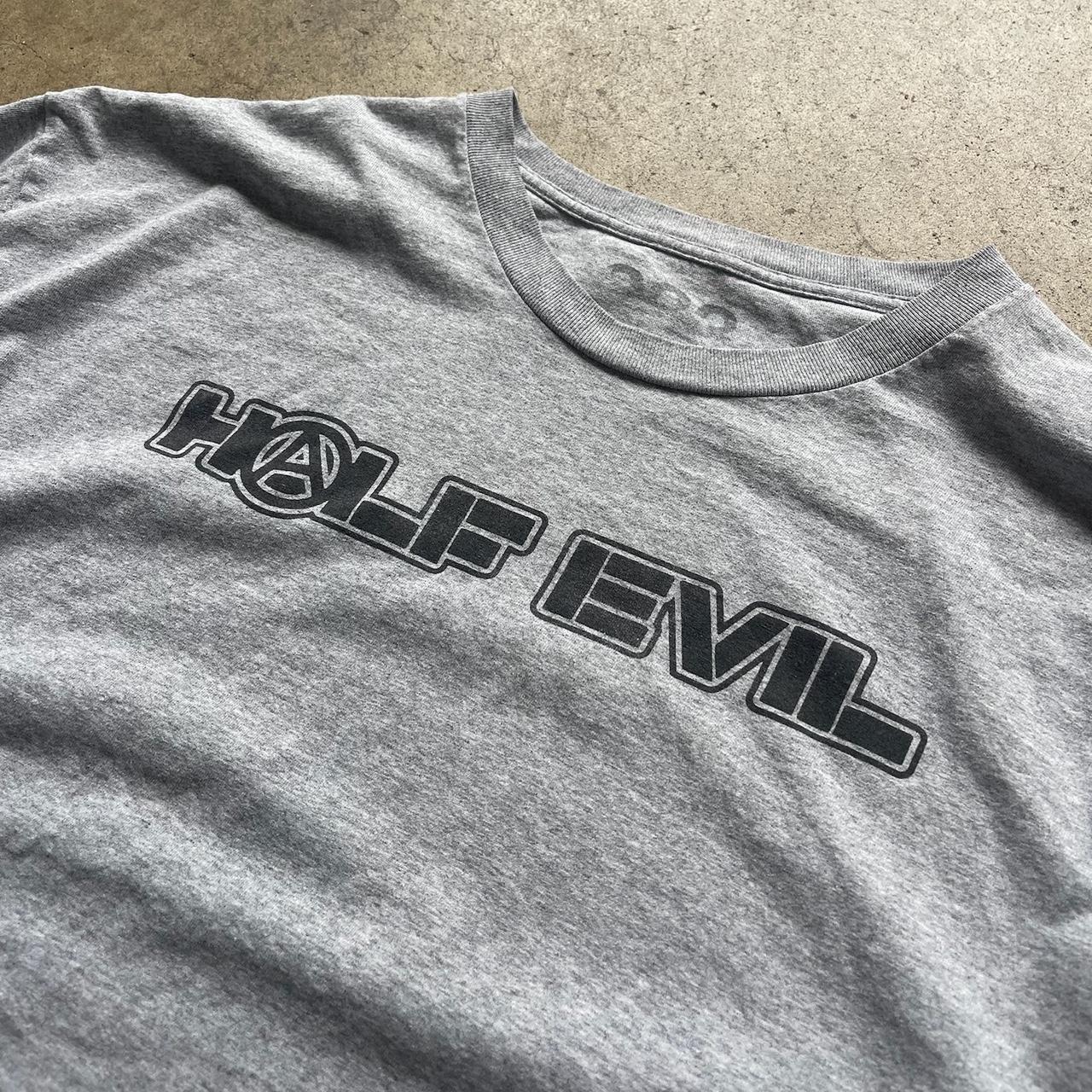 Men's Half Evil Grey Graphic t-shirt size Fits XL