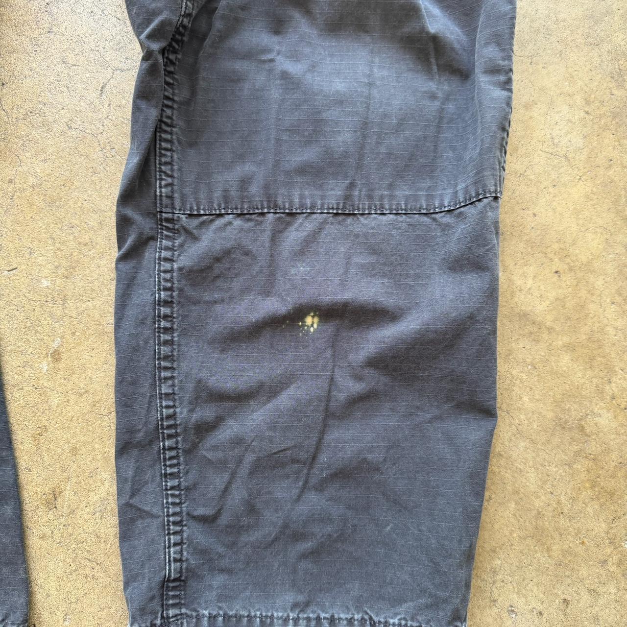 Vintage Propper Cargo pants with a nice faded black Size Large