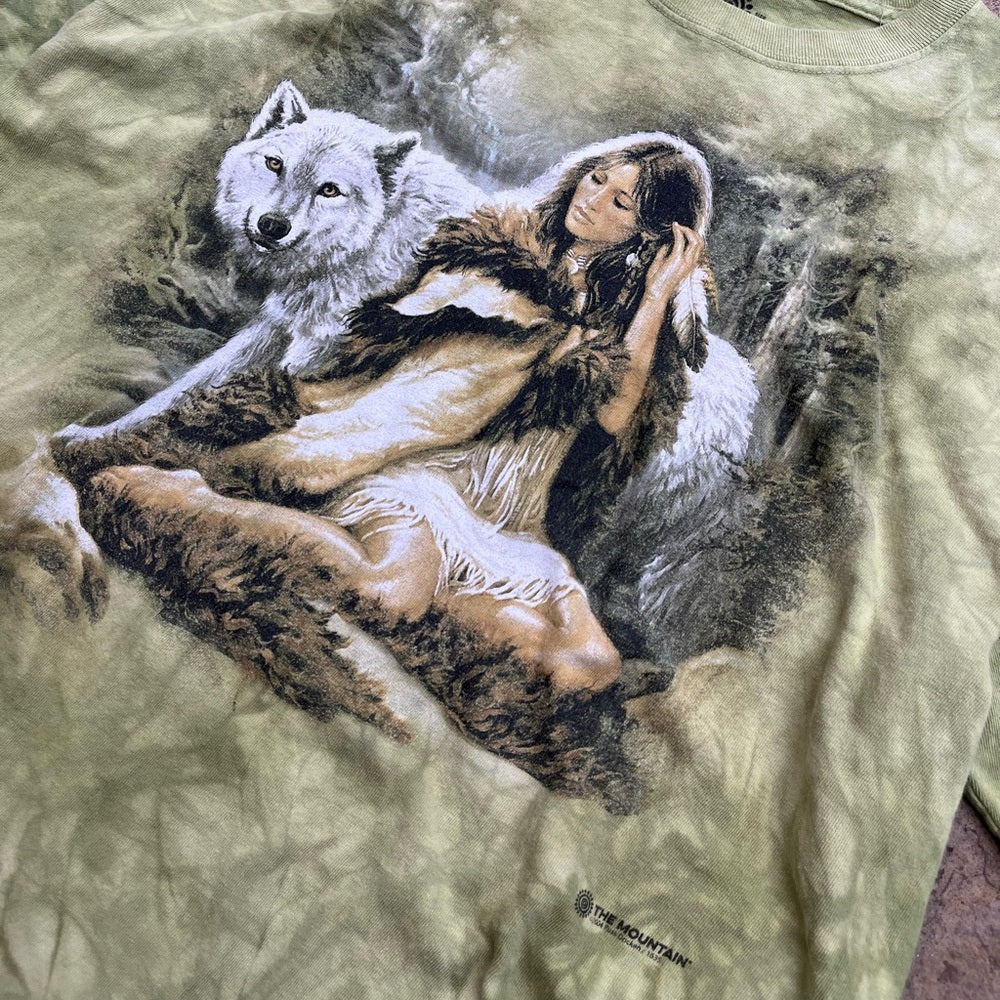 Men's 2004 The Mountain Tie dye Native American Wolf T-shirt Size XL