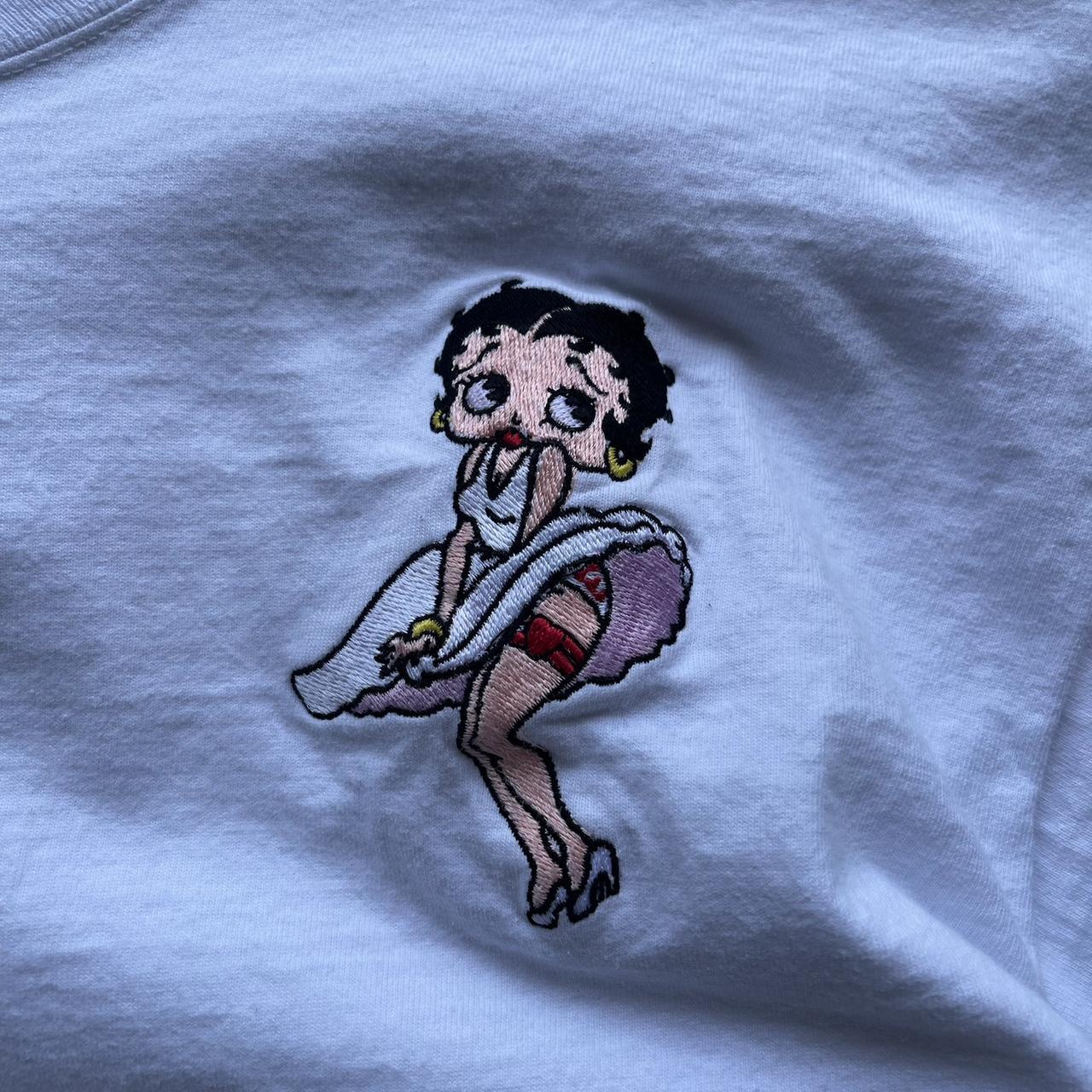 Vintage Betty boop embroderied tshirt on changes tag size XL