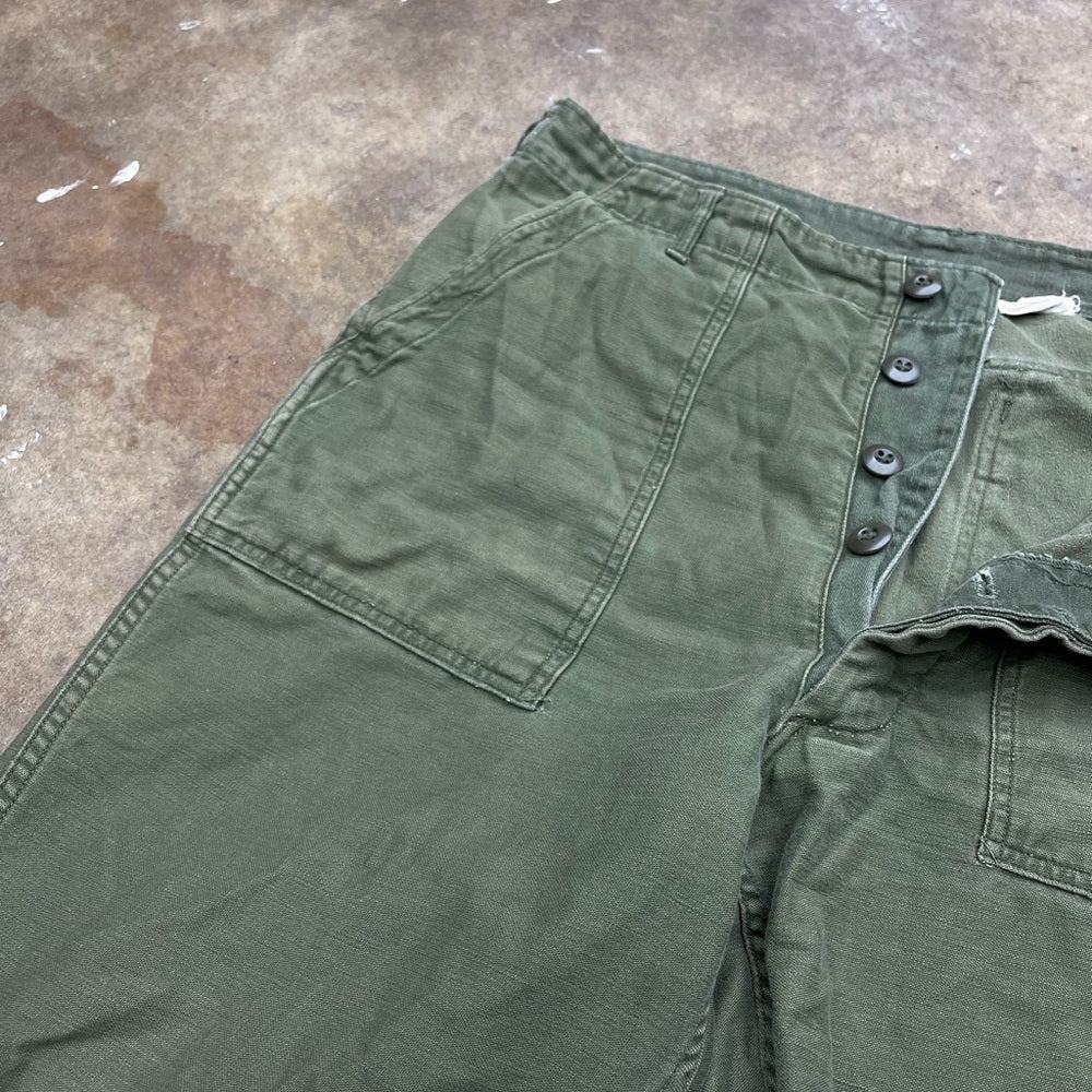 Men's Vintage 1973 Sateen OG-107 olive green Military pants 36x31