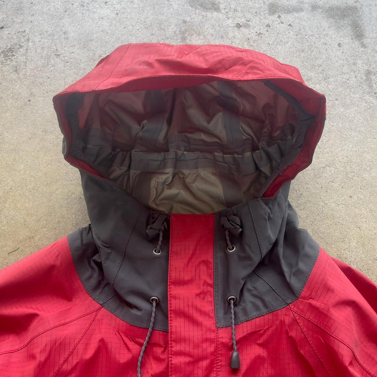 The North Face Red/Black Gore-Tex Mens Coat  Size L