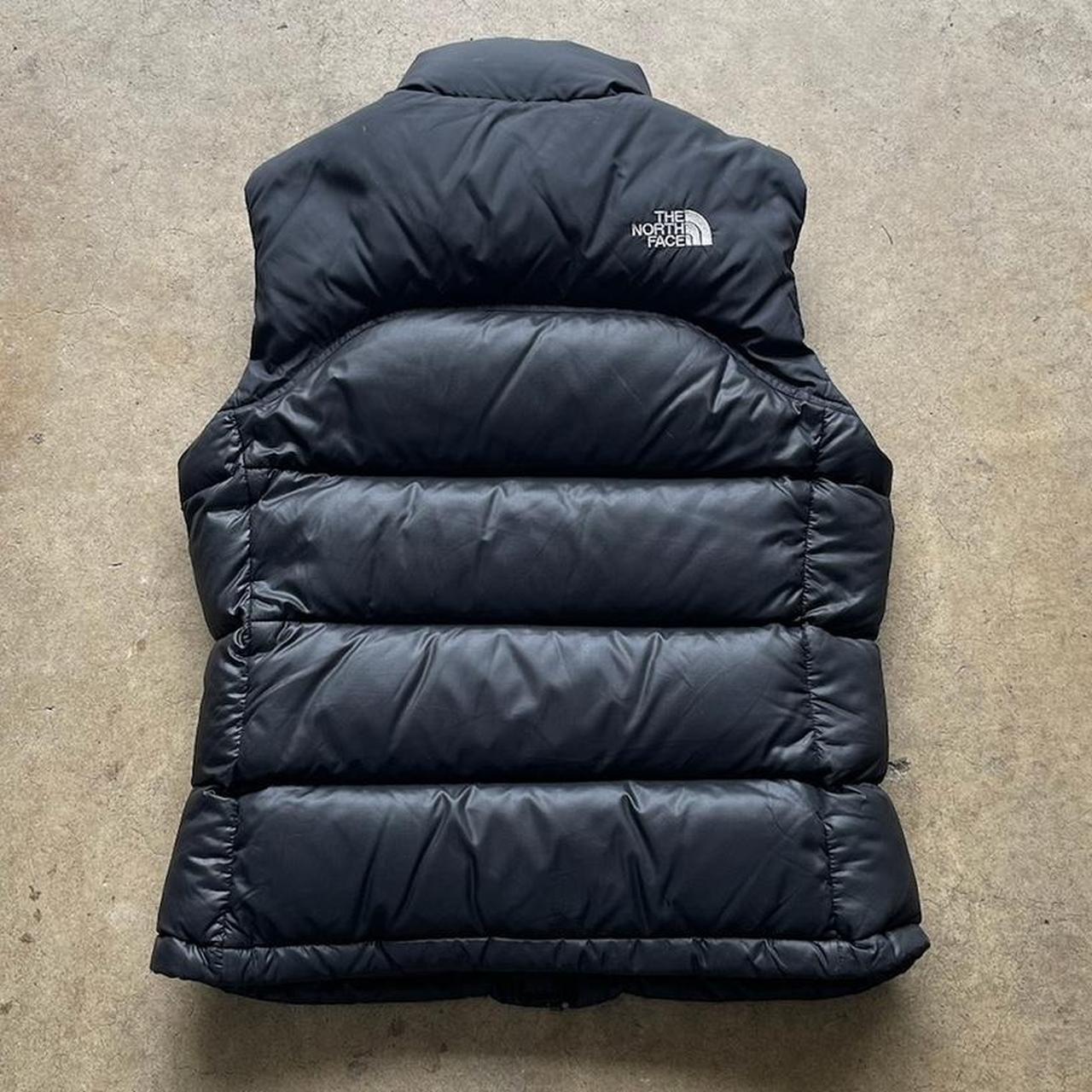 Women's Black North Face 700 Puffer Vest Size Small