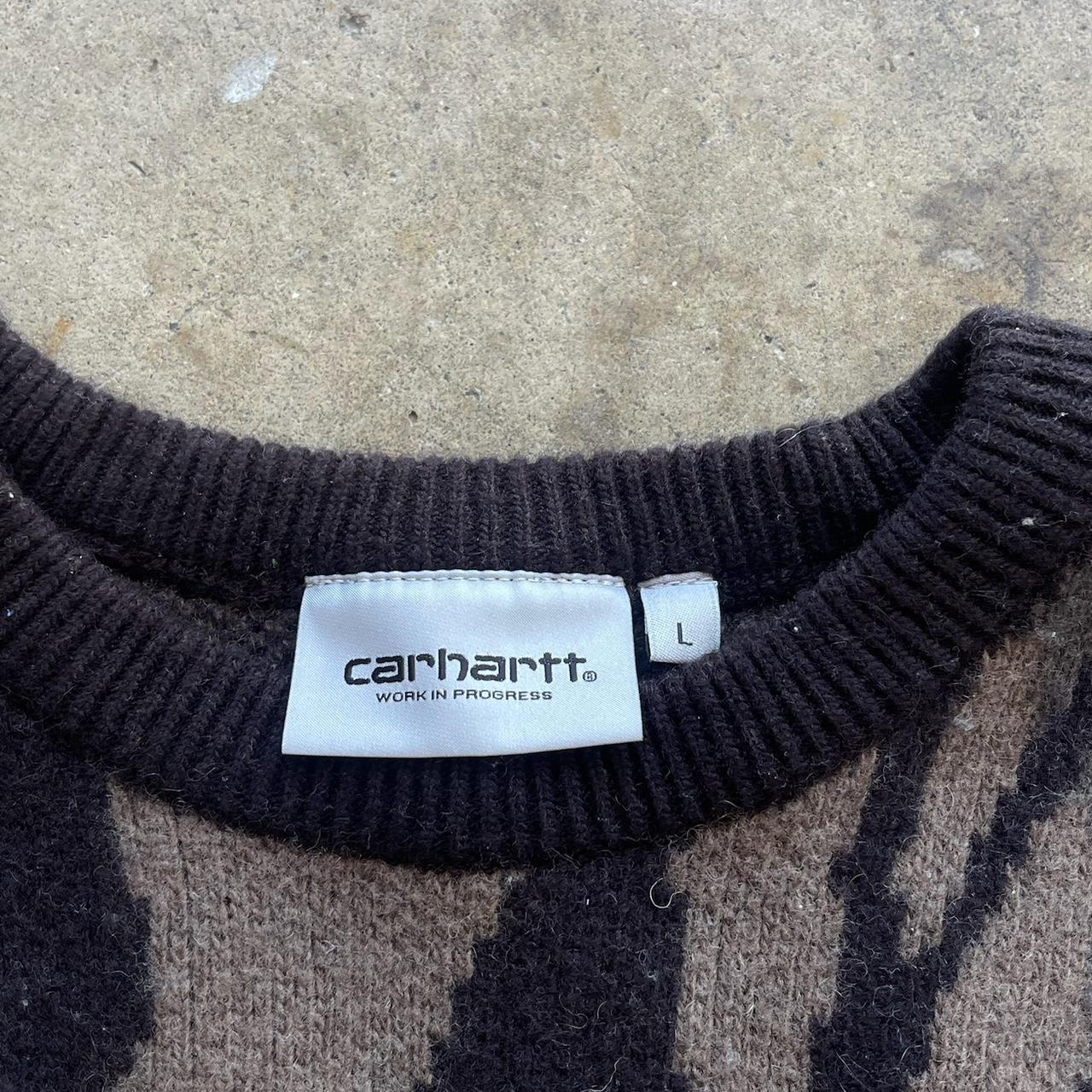 Carhartt WIP University Script Bark Camo Knit Sweater Sizk Design really cool design to the carhartt Lettering