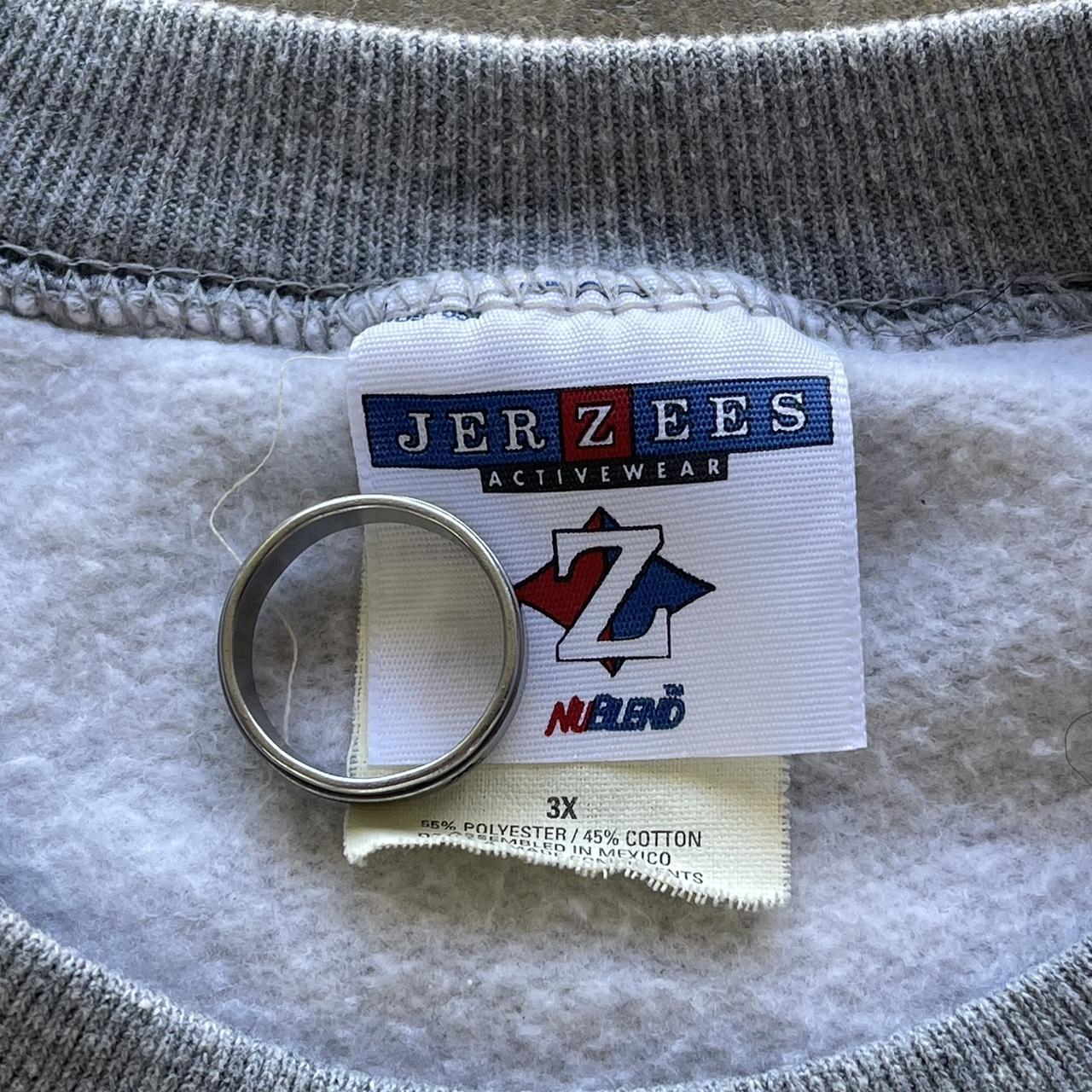 Vintage grey blank crewneck on the jerzees tag size 3XL