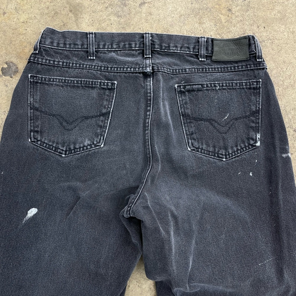 Men’s Vintage Faded Black paint splatter Harley Davidson jeans Size 38x32